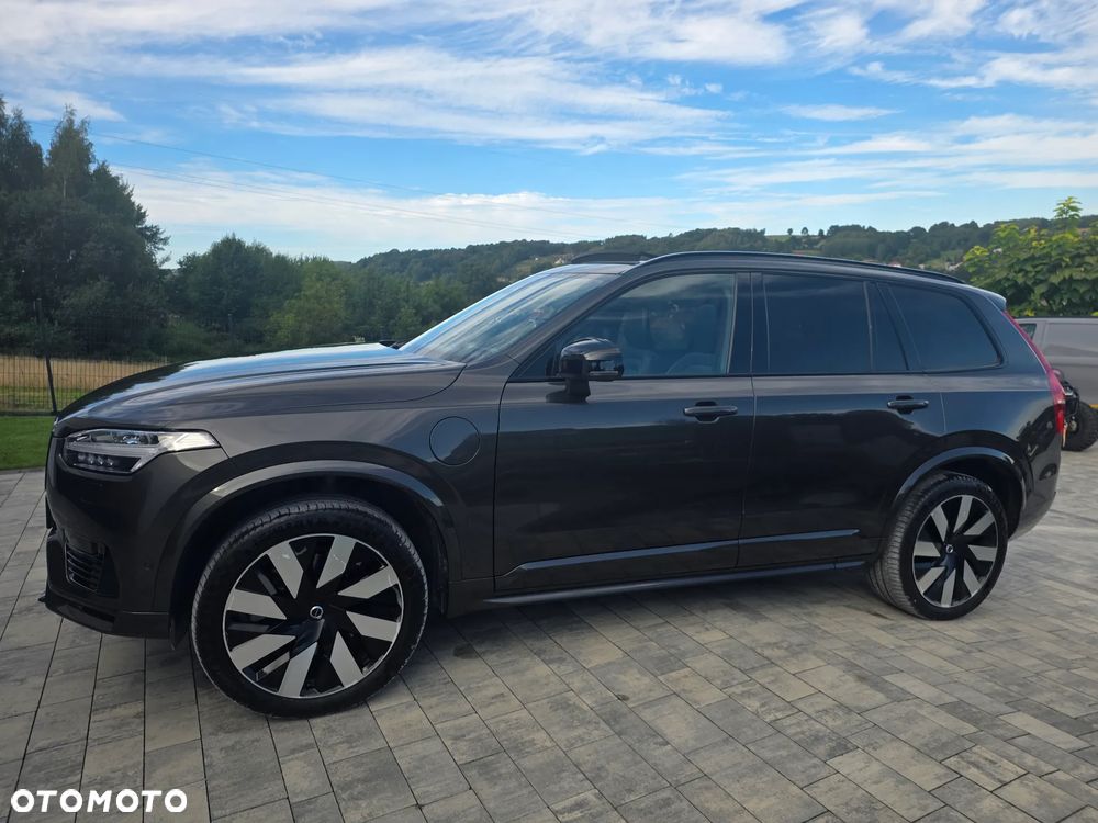 Volvo XC 90 - 8