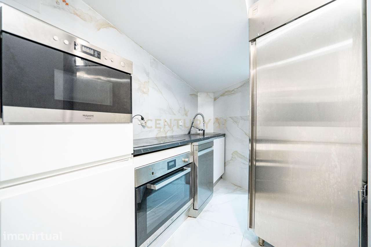 Loja - Armazém para Comércio remodelada na Amadora, Venteira - Grande imagem: 5/33