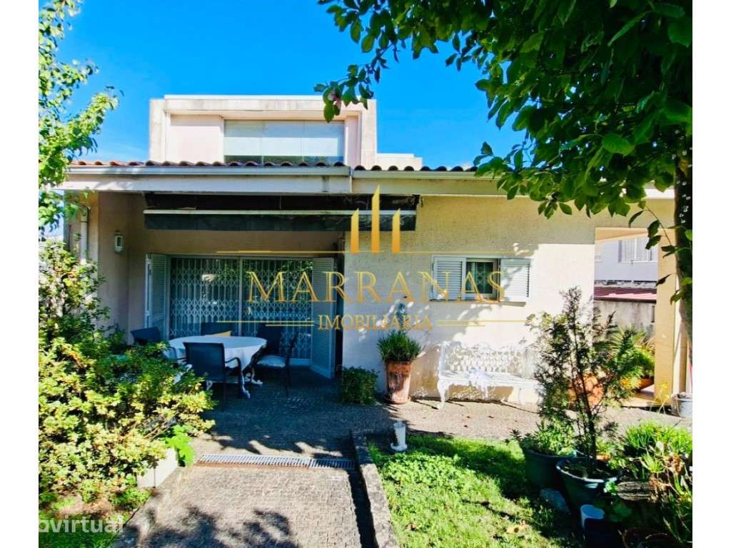 Andar Moradia T4 Duplex com Jardim, Terraço e Garagens | Paredes - Grande imagem: 3/20