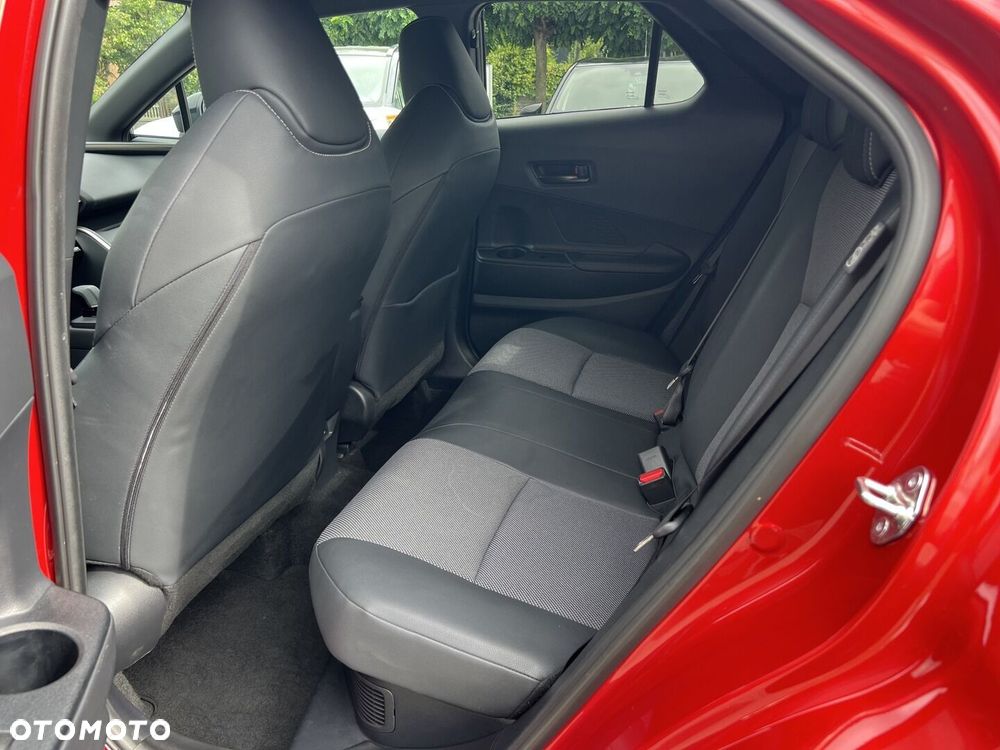 Toyota C-HR - 15