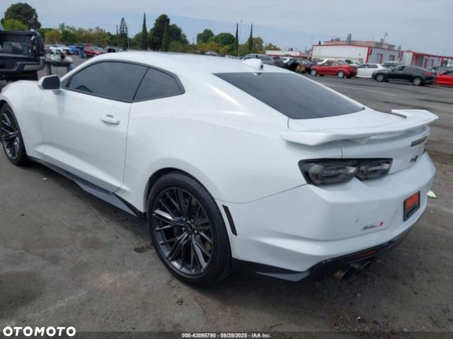 Chevrolet Camaro - 13
