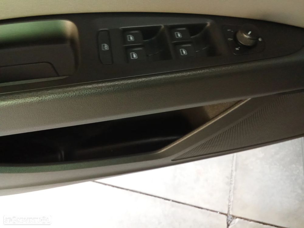 SEAT Leon 1.6 TDI Ecomotive Style - 13