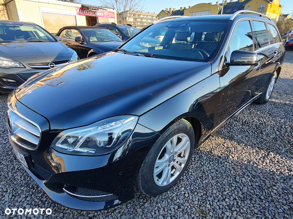 Mercedes-Benz Klasa E 250 Elegance