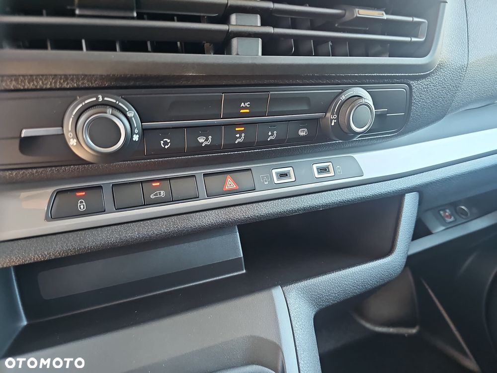 Peugeot Expert - 16