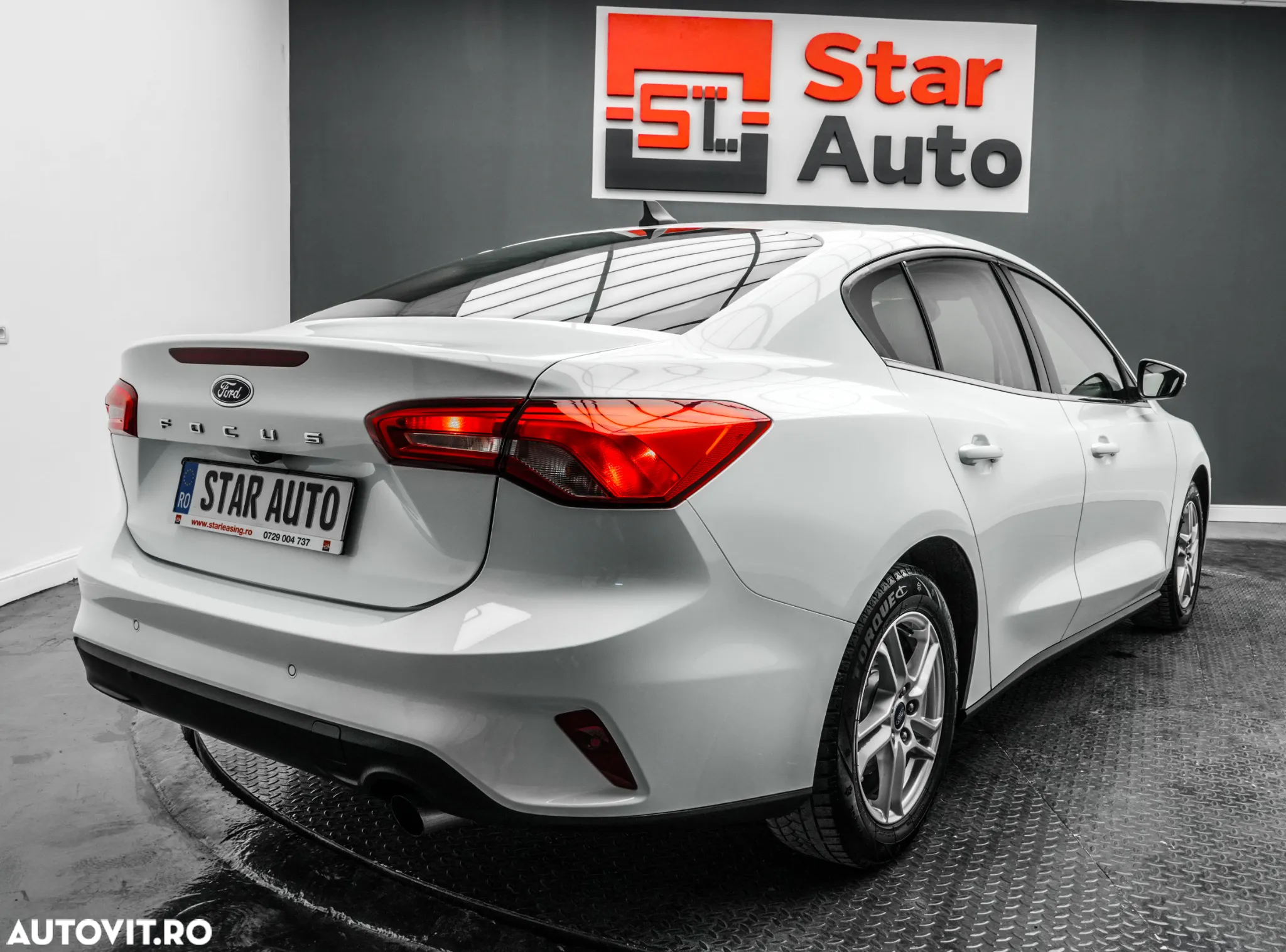 Ford Focus 1.0 EcoBoost Titanium Business - 6