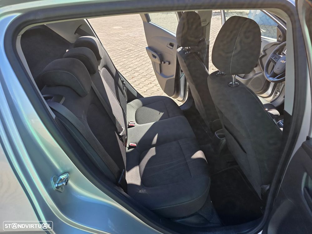 Chevrolet Aveo 1.3 VCDi LTZ - 13