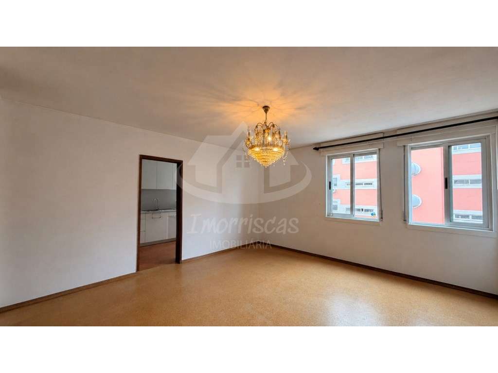 Apartamento T3 totalmente mobilado, em Marvila, Lisboa - Grande imagem: 2/24