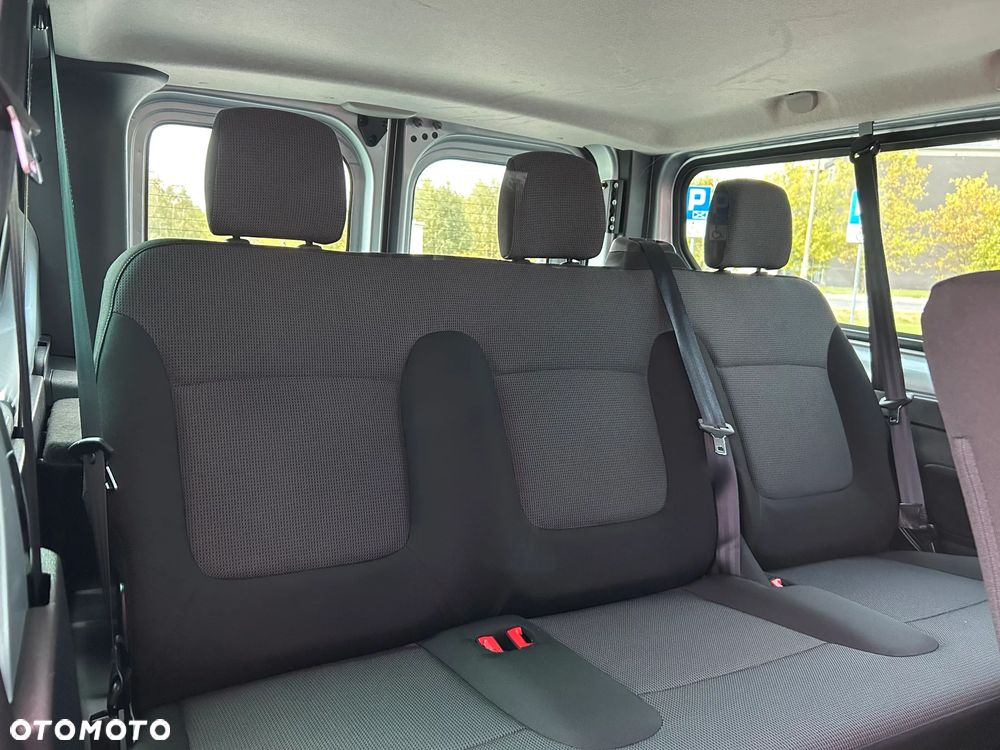 Renault Trafic - 17