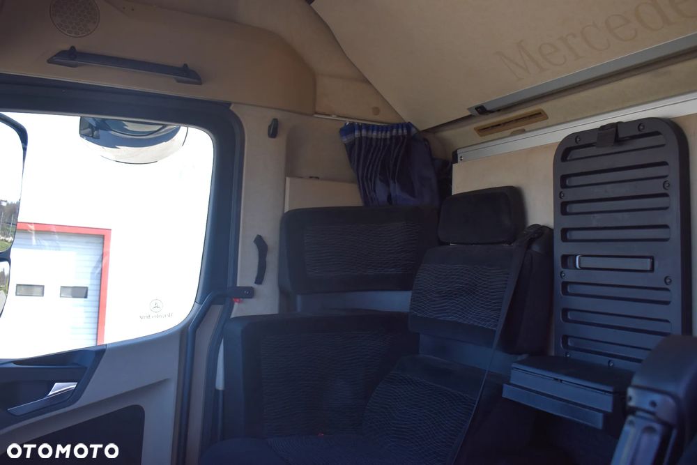Mercedes-Benz ACTROS 1845 - 9