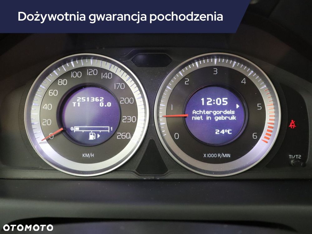 Volvo XC 70 - 13
