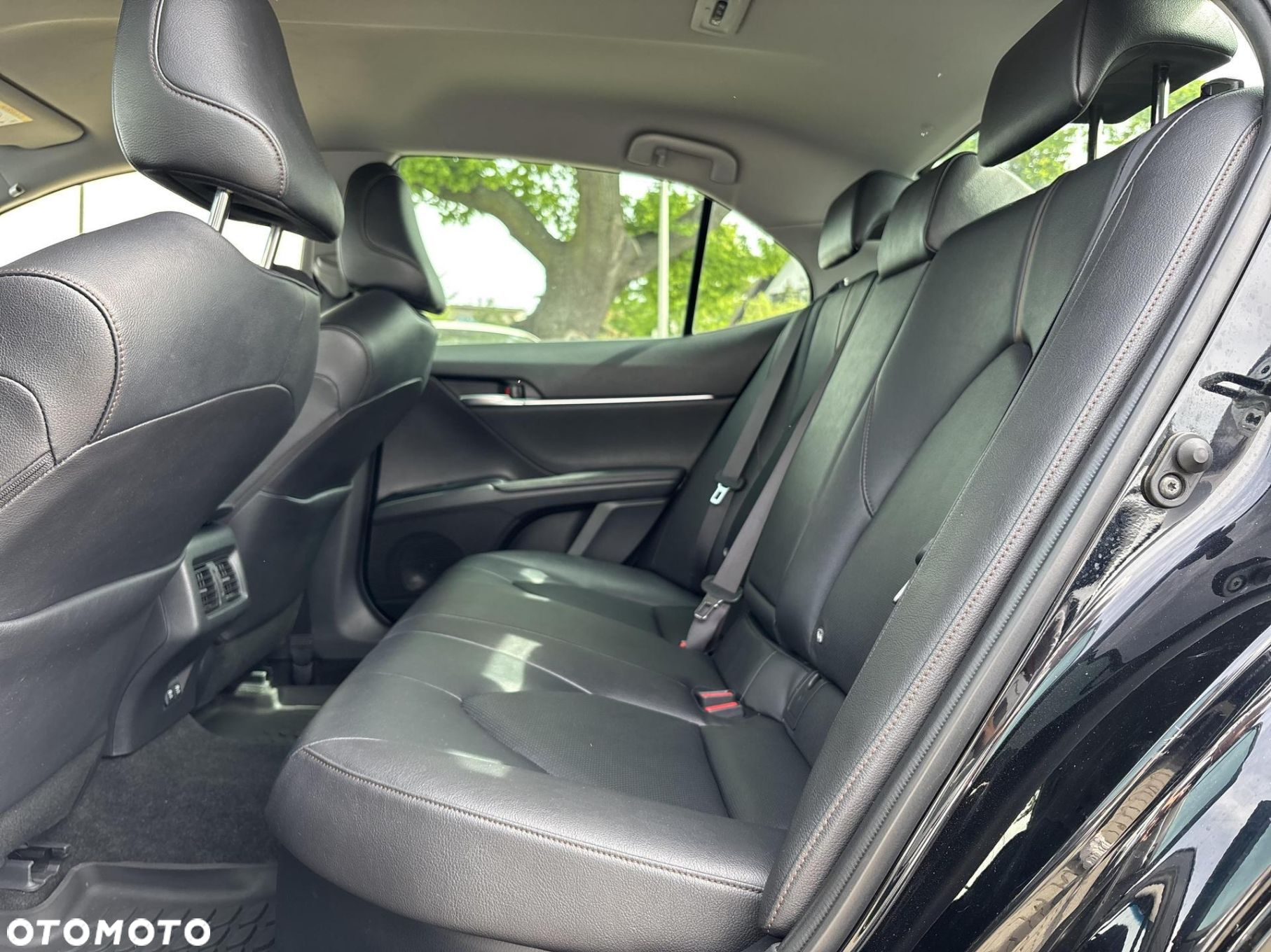 Toyota Camry - 15