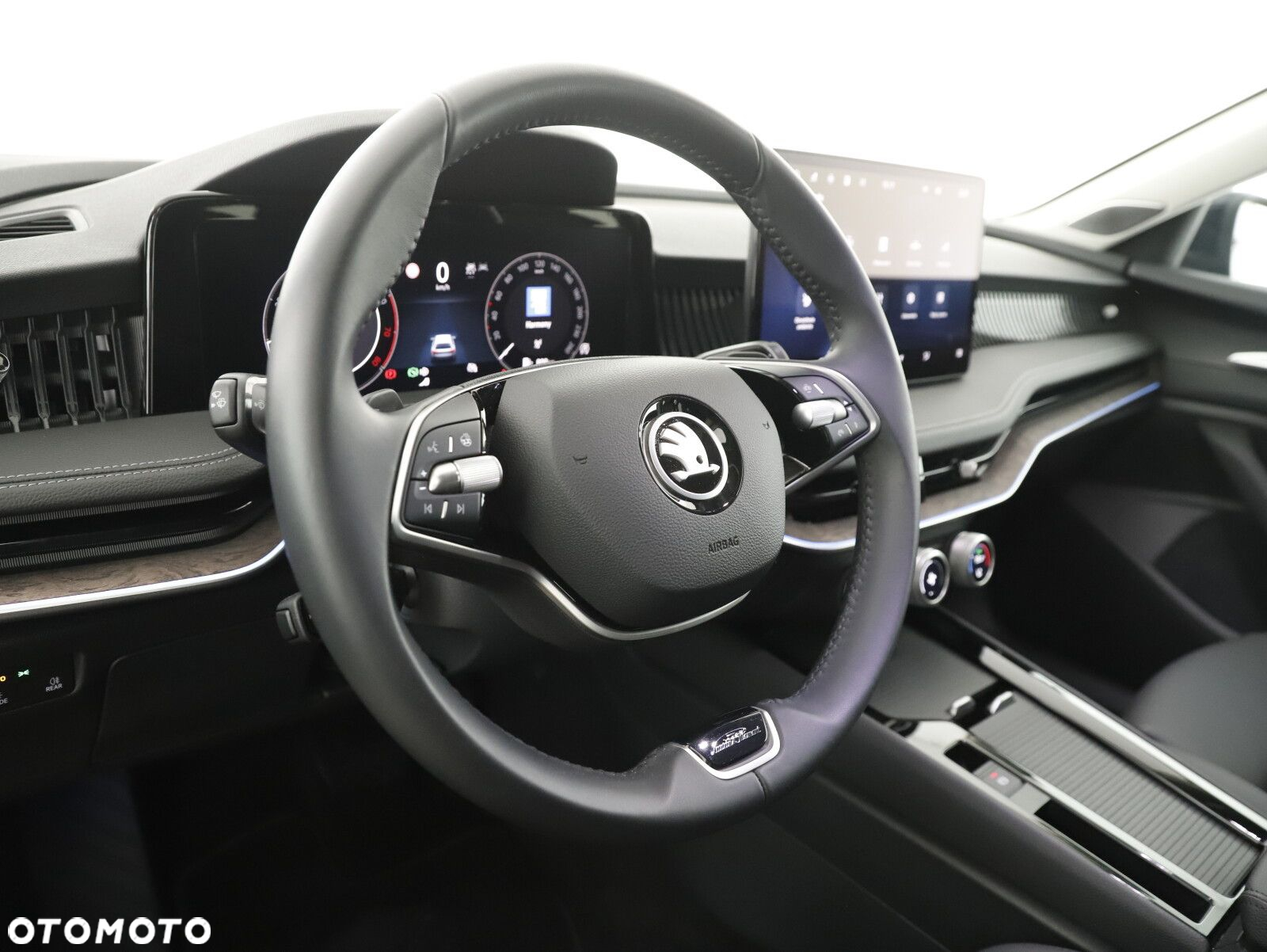 Skoda Superb 1.5 TSI L&K DSG - 12