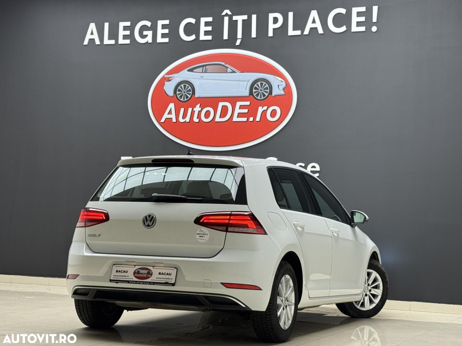 Volkswagen Golf - 4