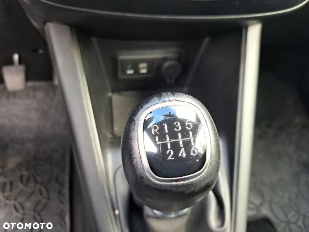 Hyundai ix20 1.4 CRDi Classic + - 11