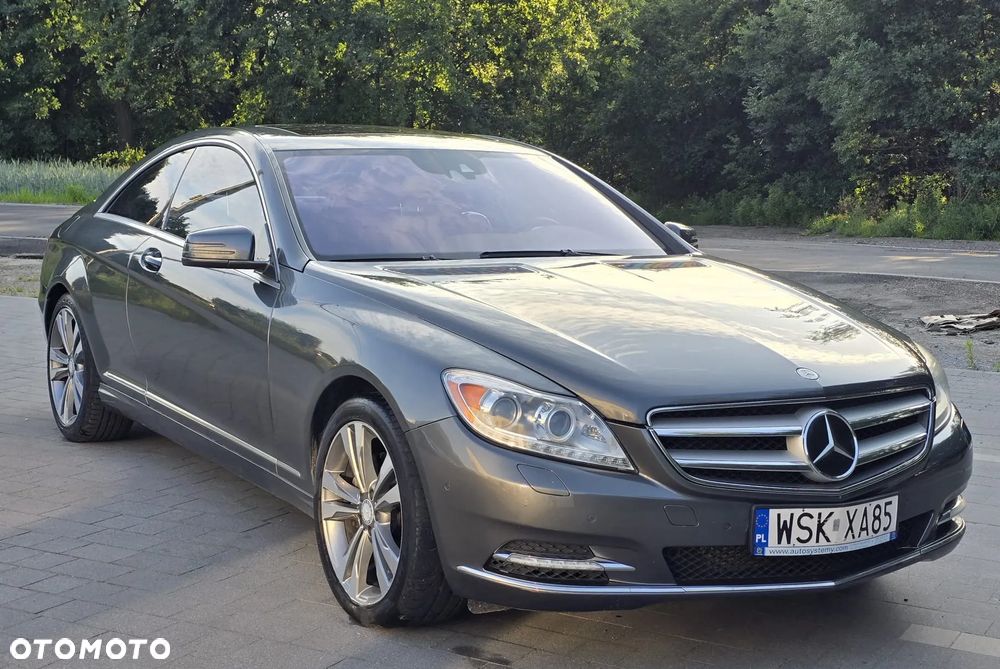 Mercedes-Benz CL 500 4-Matic BlueEff - 12