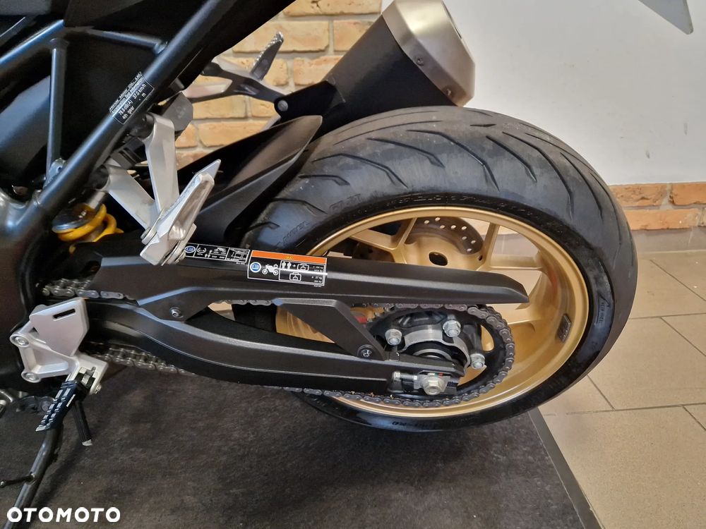 Honda Hornet - 15