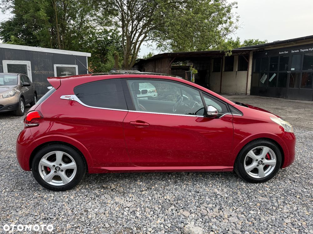 Peugeot 208 GTI 200 THP - 7