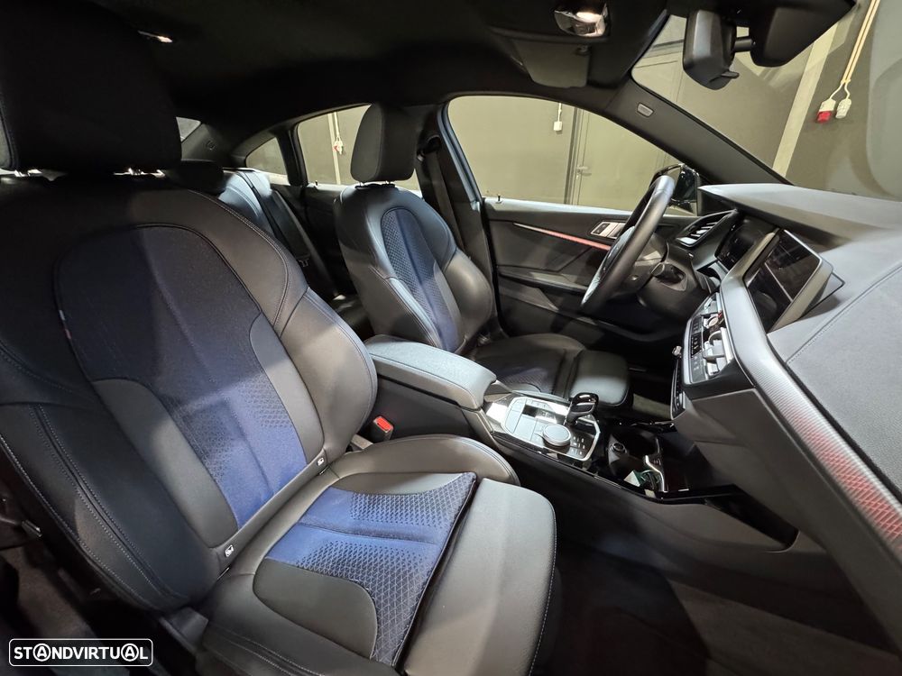 BMW 216 Gran Coupé d Pack Desportivo M - 32