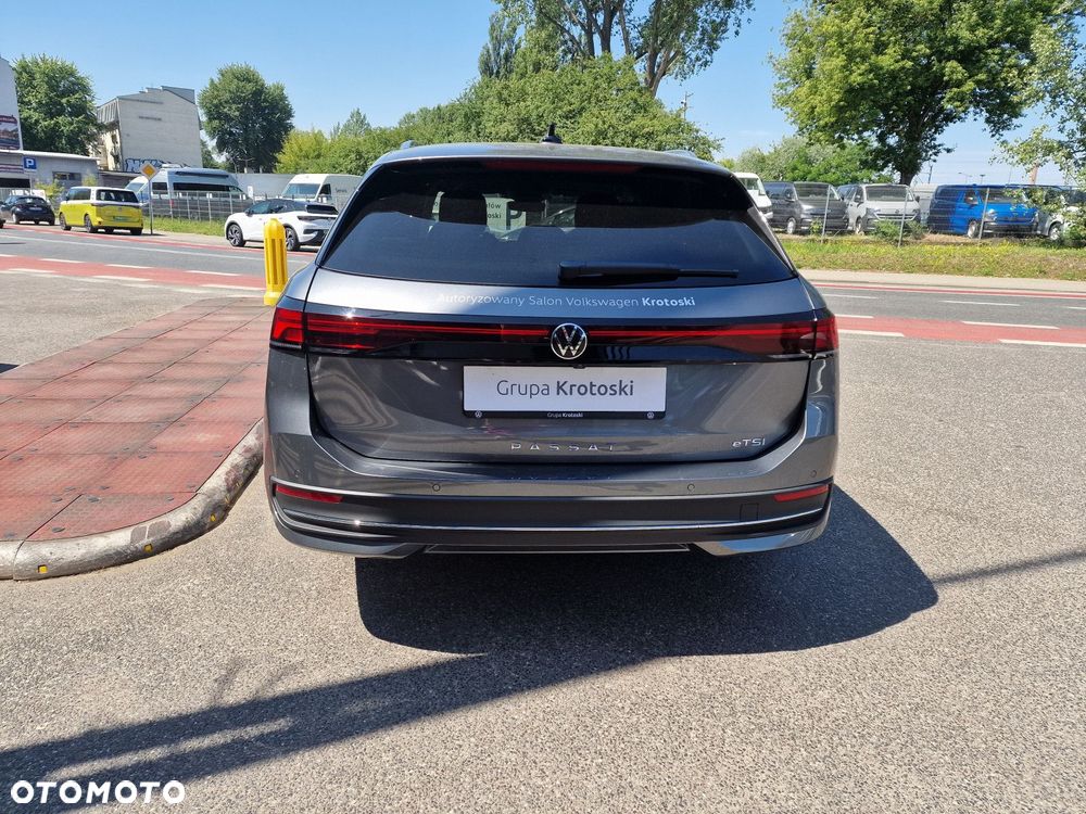 Volkswagen Passat - 6