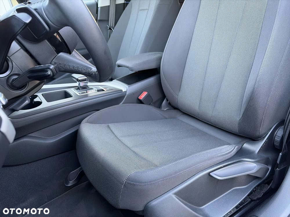 Audi A4 Avant 35 TFSI mHEV Advanced S tronic - 11