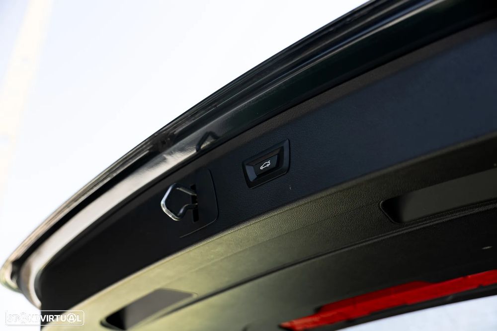BMW 216 Active Tourer d Line Luxury - 33