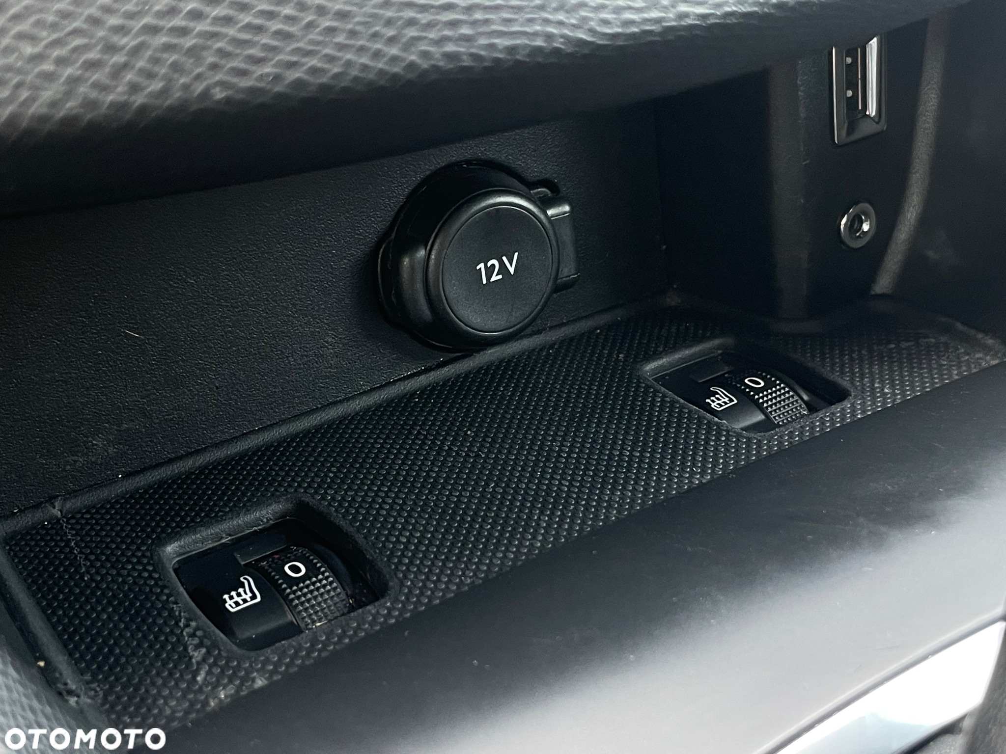 Peugeot 308 SW BlueHDi 120 EAT6 Stop & Start GT-Line Edition - 14