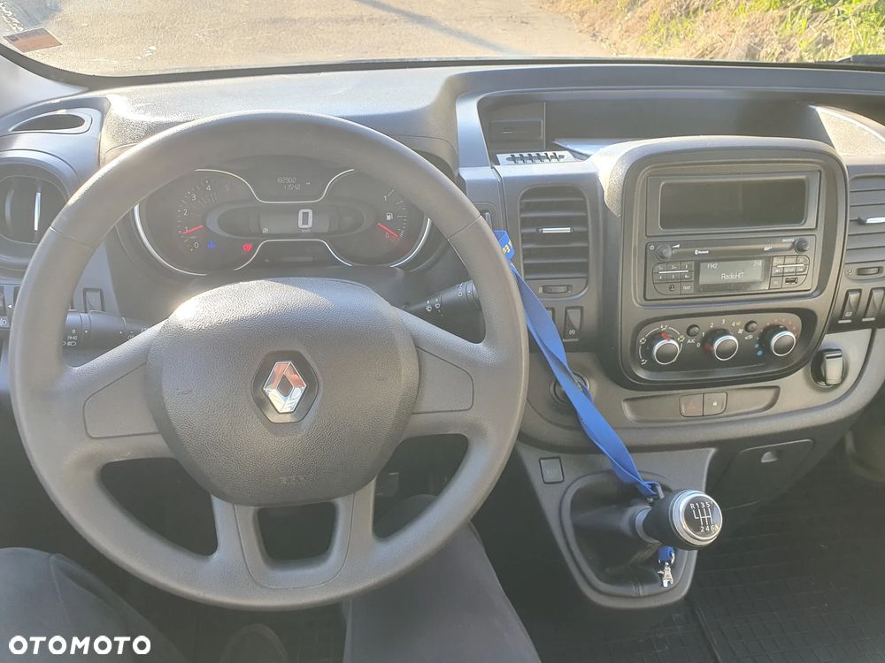 Renault Trafic - 11
