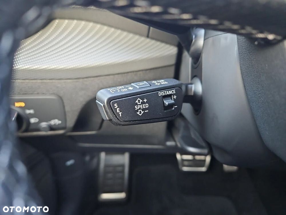 Audi Q2 - 18