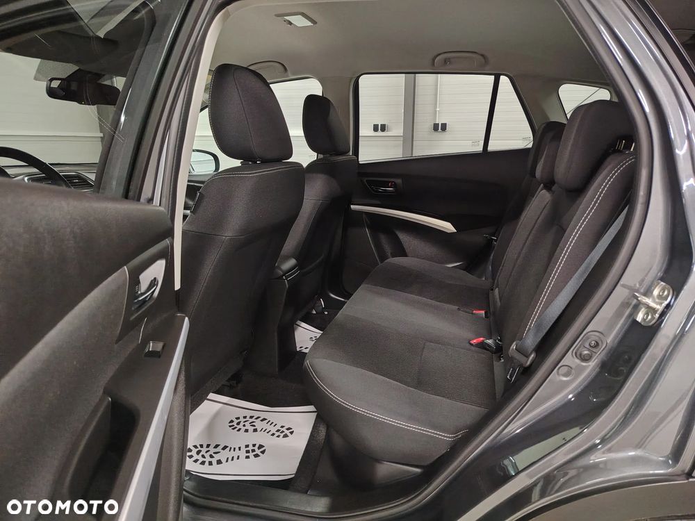 Suzuki SX4 S-Cross 1.4 Boosterjet Comfort - 23