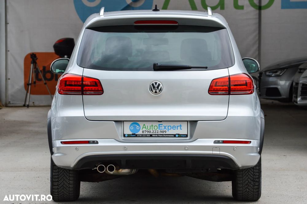 Volkswagen Tiguan 2.0 TDI SCR 4MOTION BlueMotion Technology DSG Sport & Style - 25