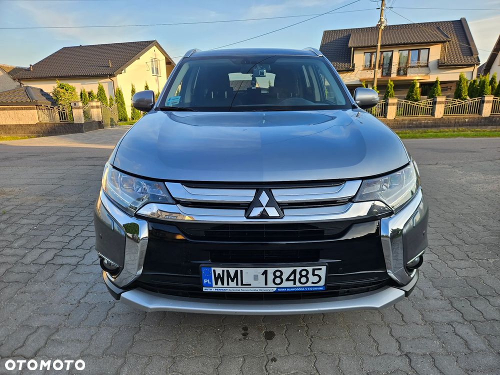 Mitsubishi Outlander 2.0 Intense Comfort 4WD CVT - 3