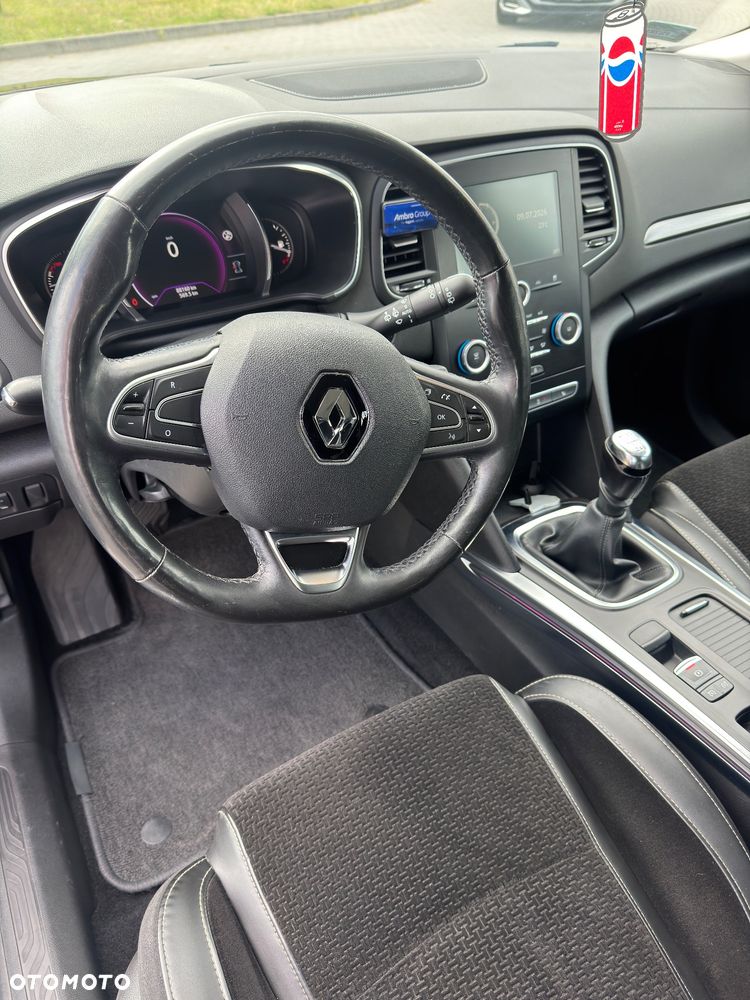 Renault Megane ENERGY TCe 100 LIFE - 9