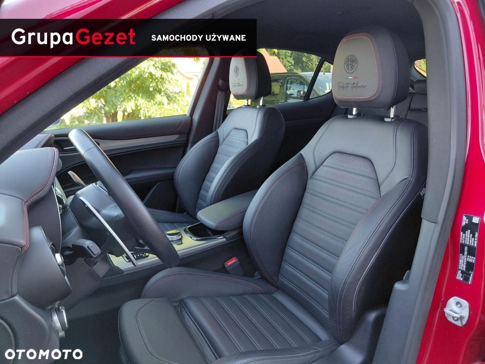 Alfa Romeo Stelvio - 8