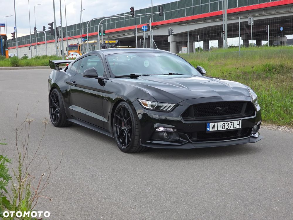Ford Mustang - 3