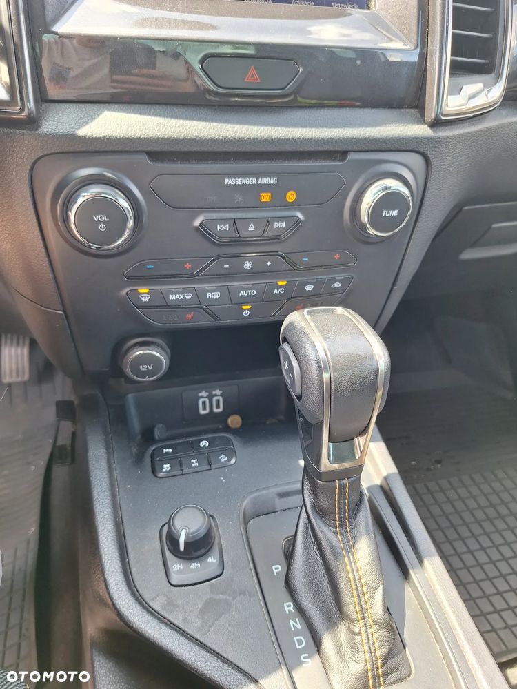 Ford Ranger 2.0 EcoBlue 4x4 DC Wildtrak - 11