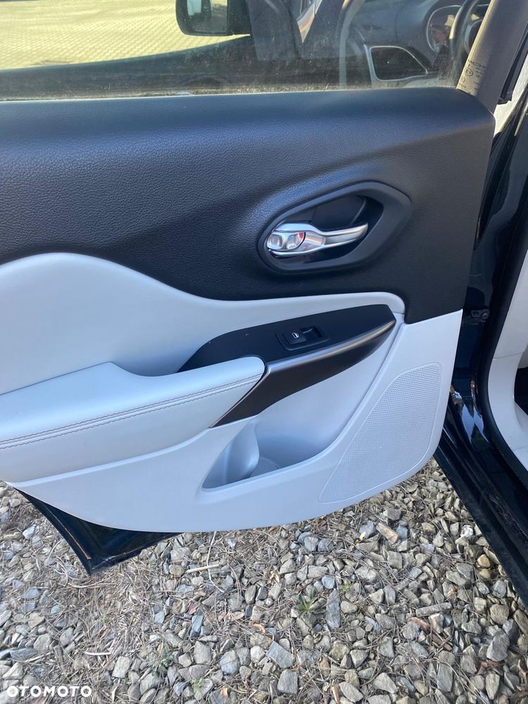 Jeep Cherokee 2.0 GME Active Drive I Overland - 15