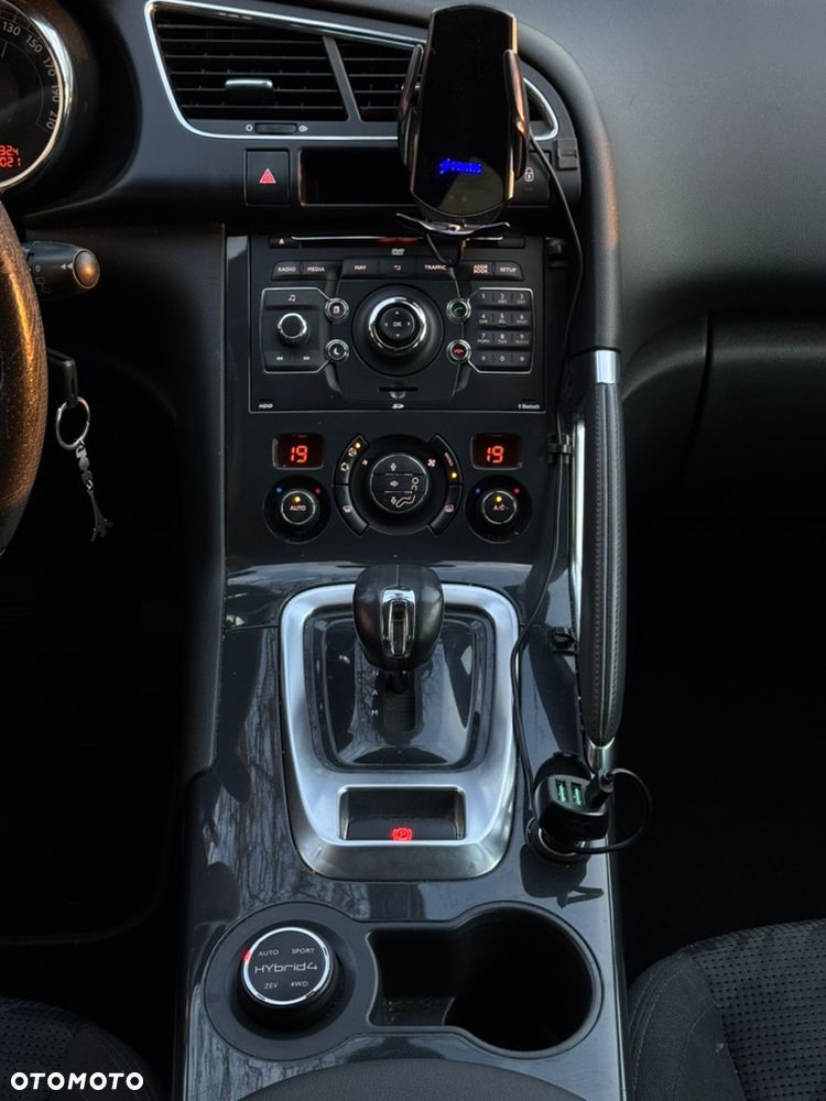Peugeot 3008 - 10