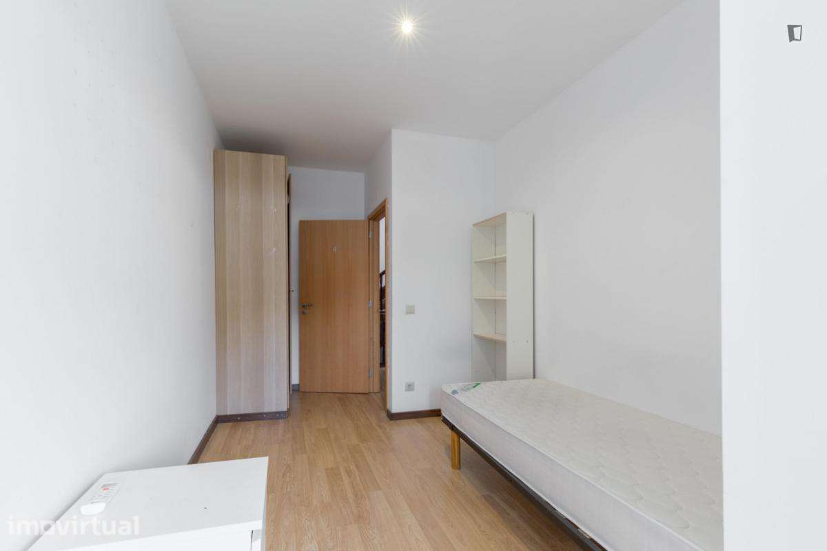 Quarto - localizado em Bonfim Porto - Grande imagem: 3/16