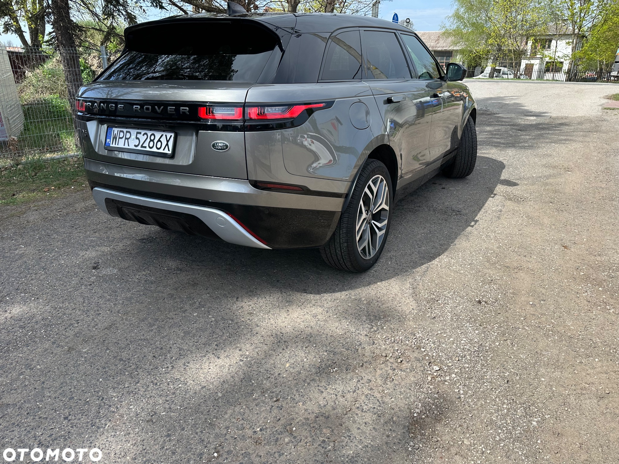 Land Rover Range Rover Velar 2.0 TD4 R-Dynamic HSE - 3