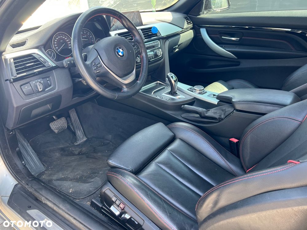 BMW Seria 4 428i xDrive Sport-Aut Sport Line - 26