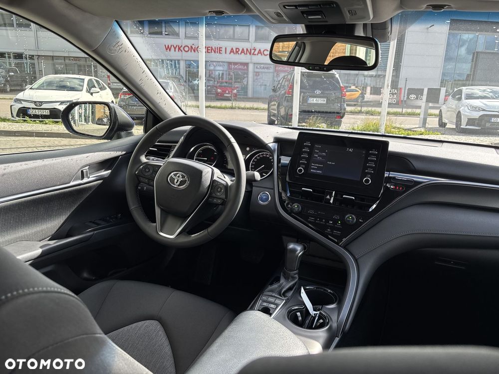 Toyota Camry 2.5 Hybrid Comfort CVT - 15