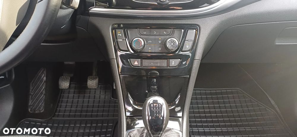 Opel Mokka 1.4 T Cosmo EU6 - 38