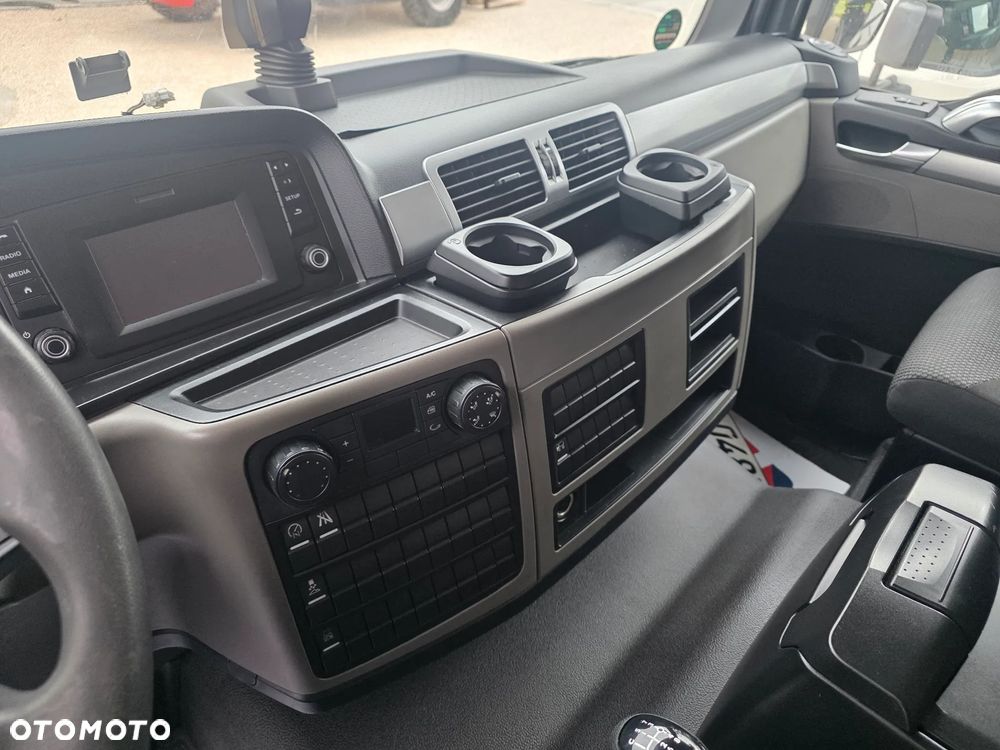 MAN TGM 15.250 / 18.250 / WYWROTKA  /  MANUALNA /AXOR / ANTOS - 9