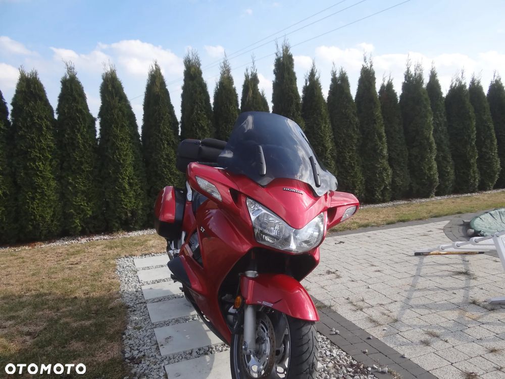 Honda ST - 12