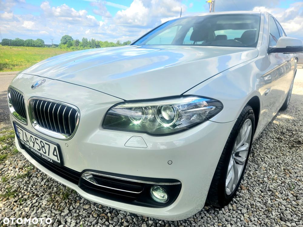 BMW Seria 5 520d Luxury Line - 13