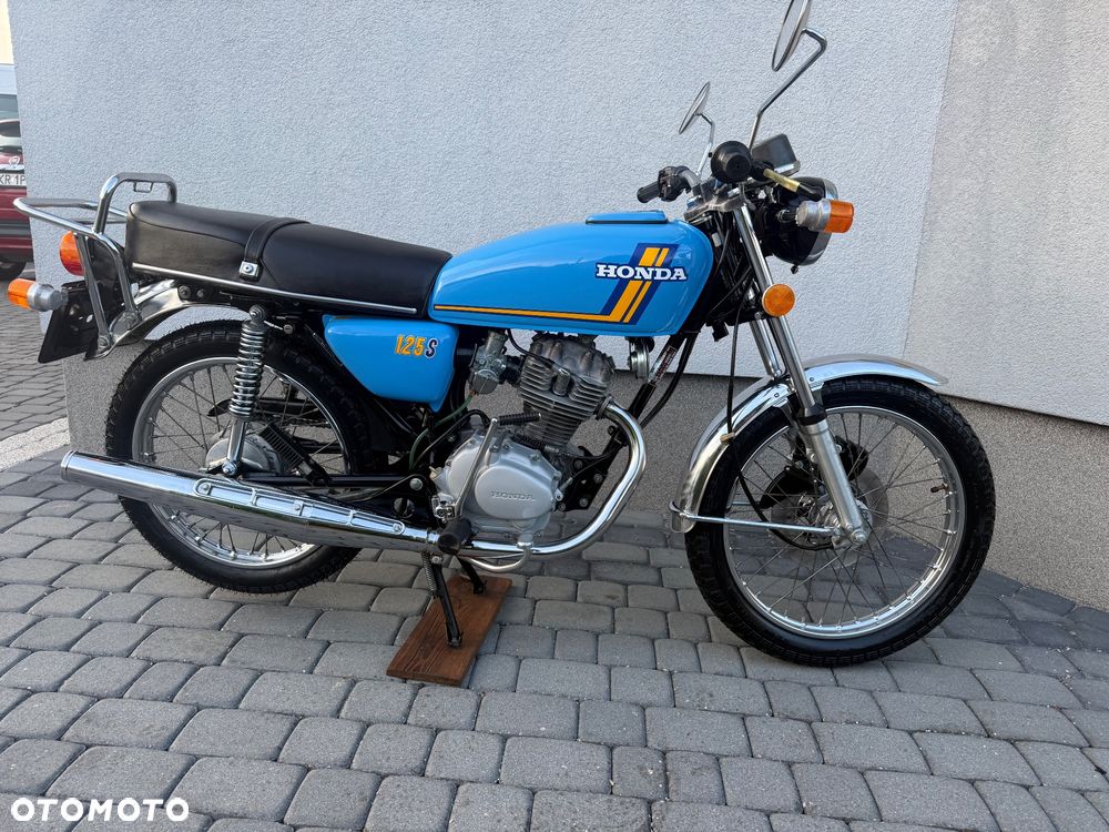 Honda CB - 3