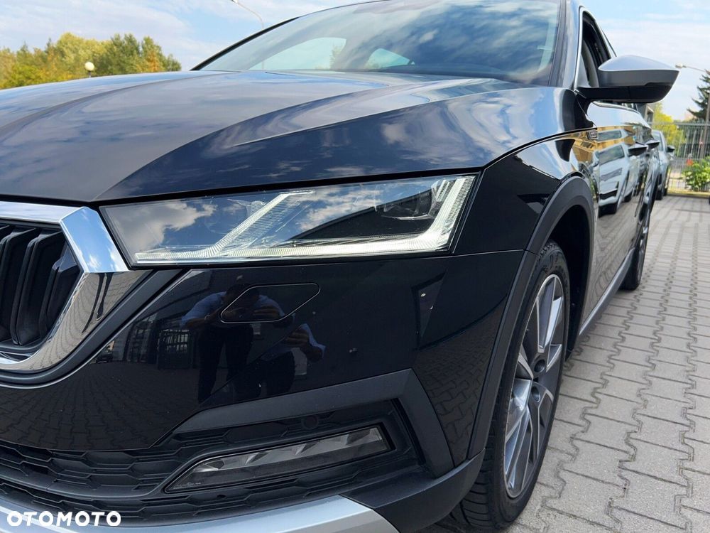 Skoda Octavia 2.0 TDI 4x4 Scout DSG - 35