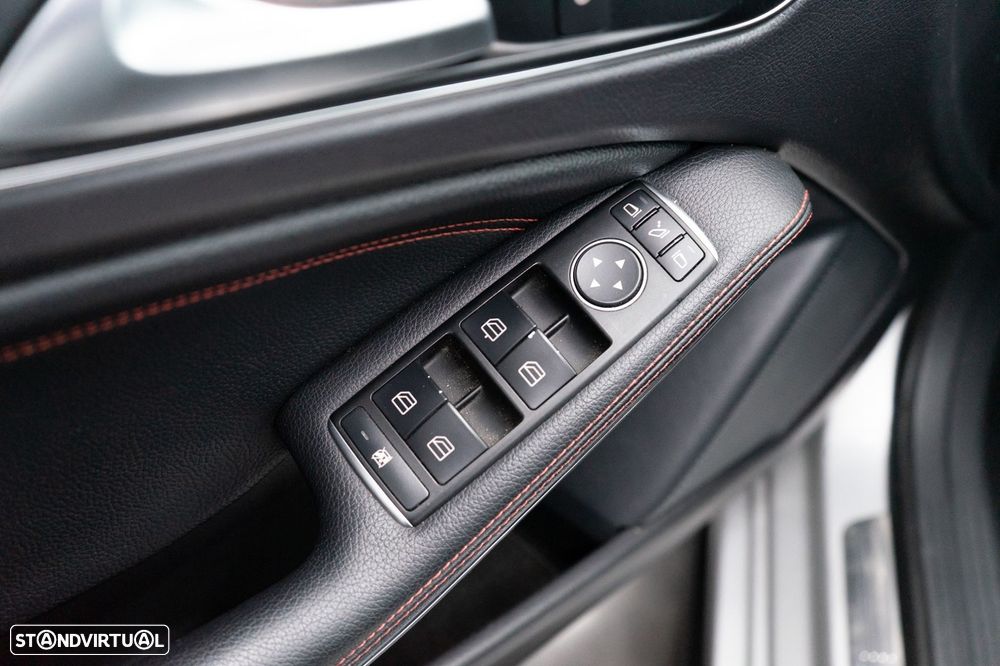 Mercedes-Benz A 180 - 15