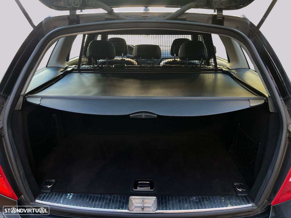 Mercedes-Benz C 200 - 34