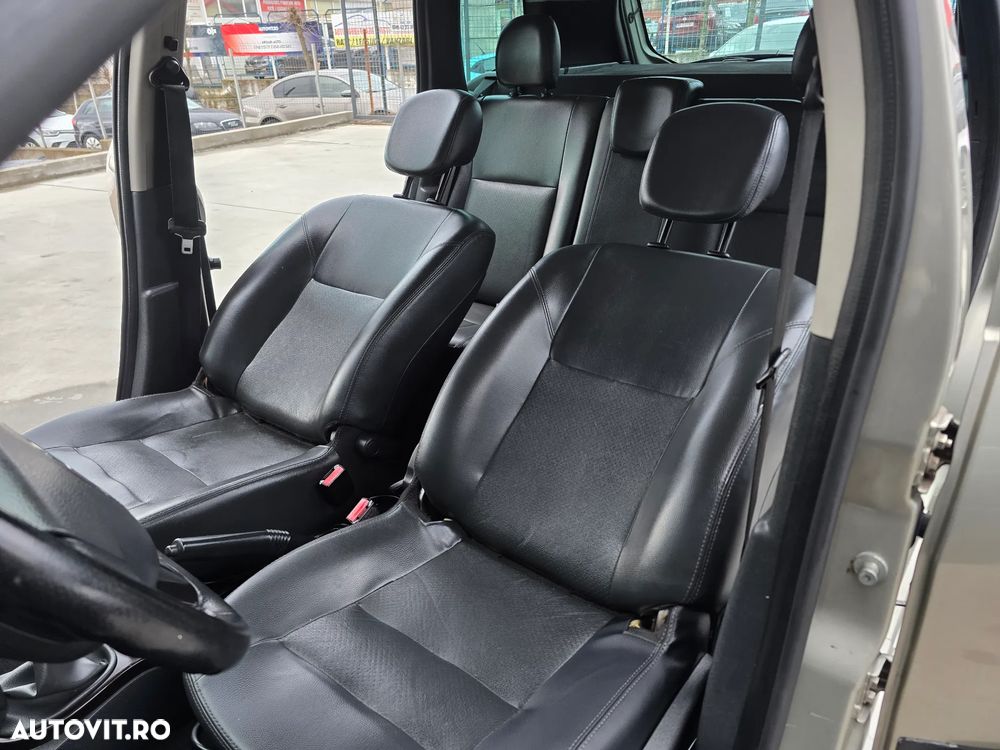 Dacia Duster 1.6 16V 105 4x2 Prestige - 14